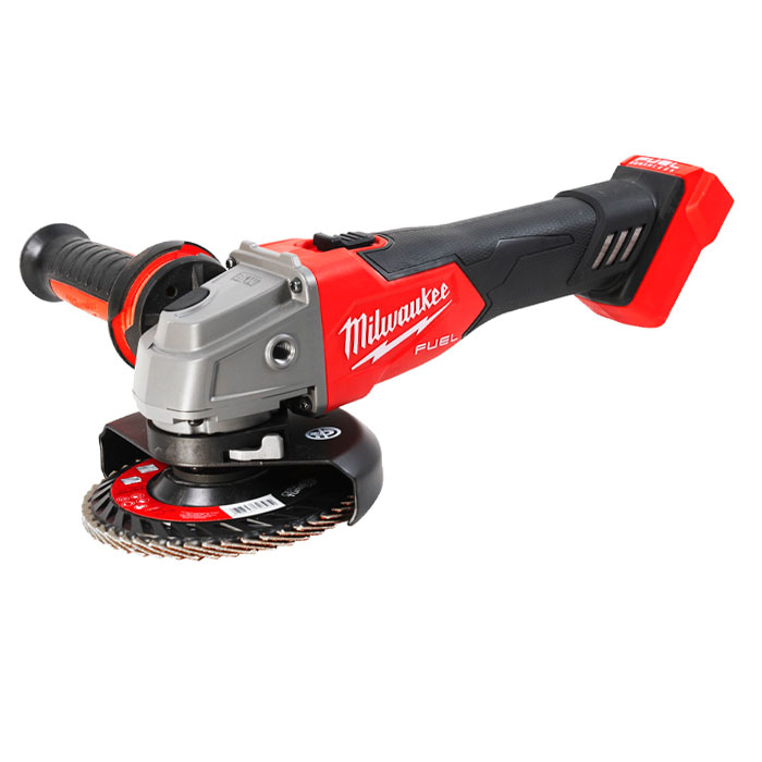 Аккумуляторная болгарка Milwaukee M..