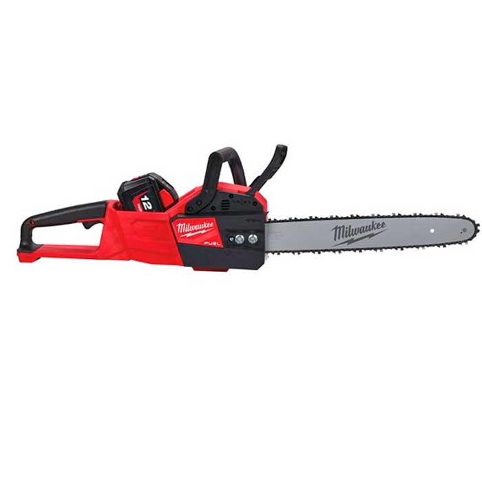 Fierăstrău cu lanț pe acumulator Milwaukee M1..