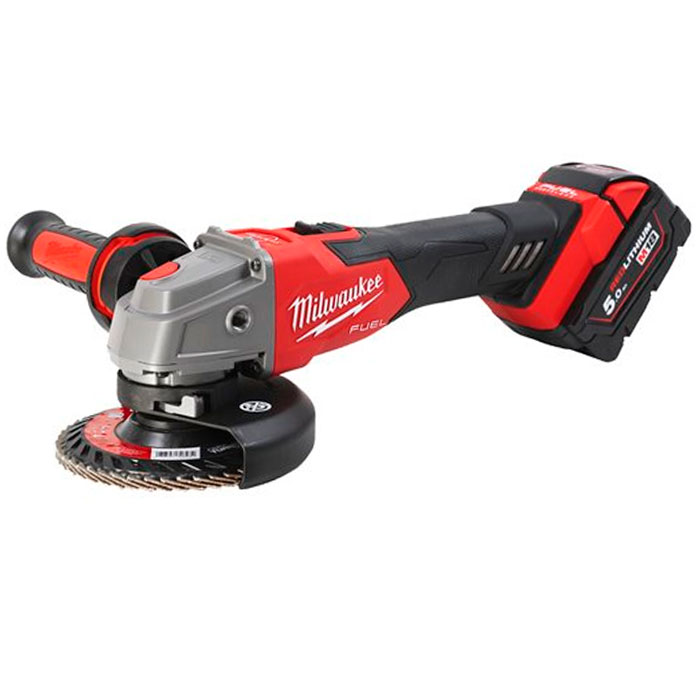 Аккумуляторная болгарка Milwaukee M..